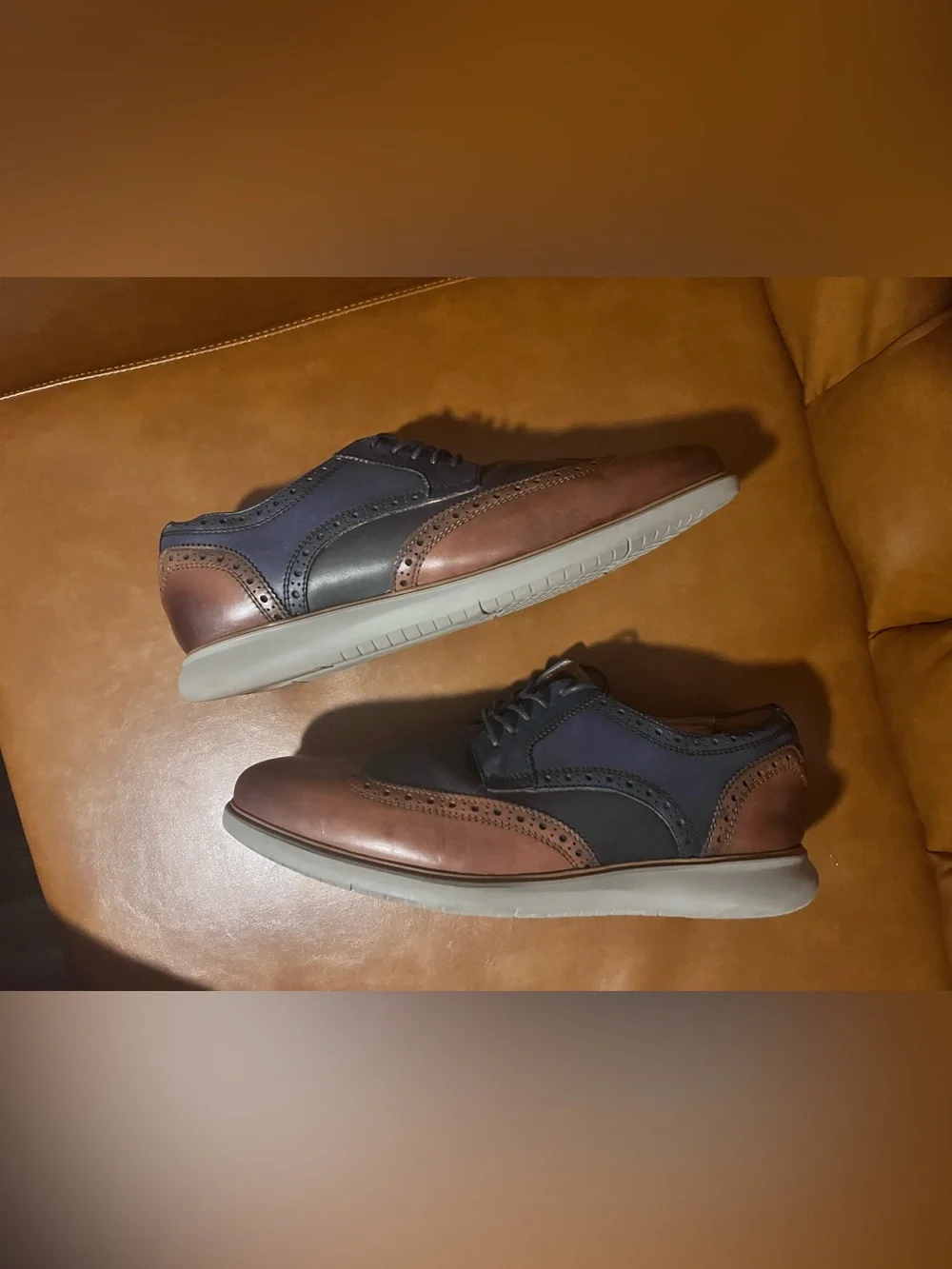Florsheim Tan Brown & Navy Blue Colourblocked Leather Brogues men’s size 10.5W